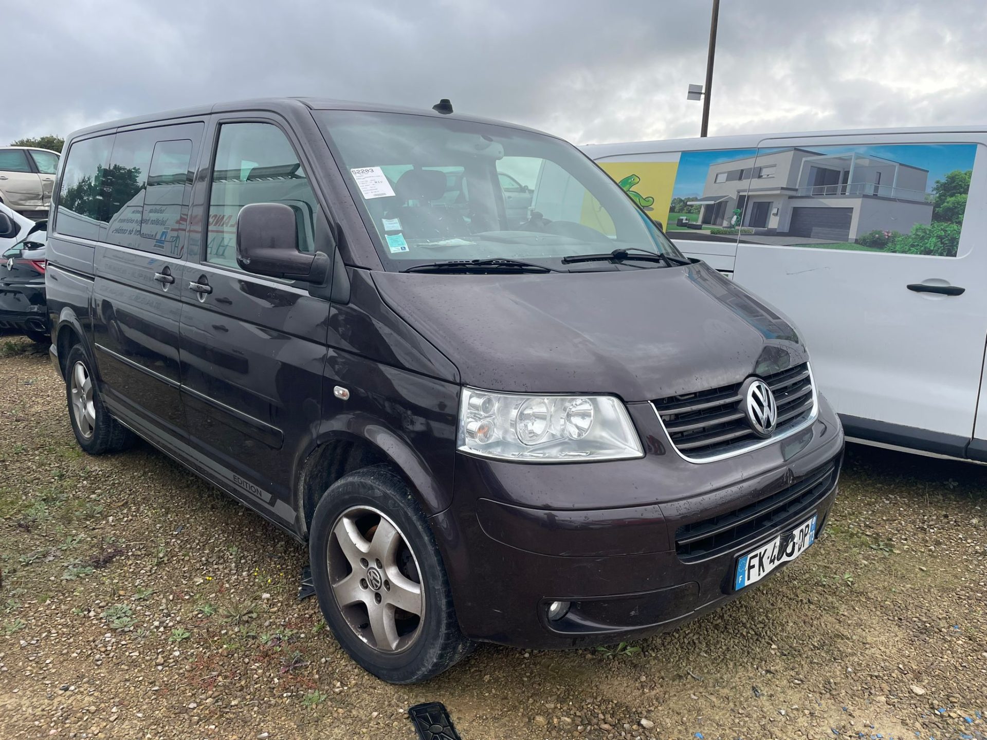 VOLKSWAGEN Transporter 2.5 TDi 174 4Motion Carat 7 places