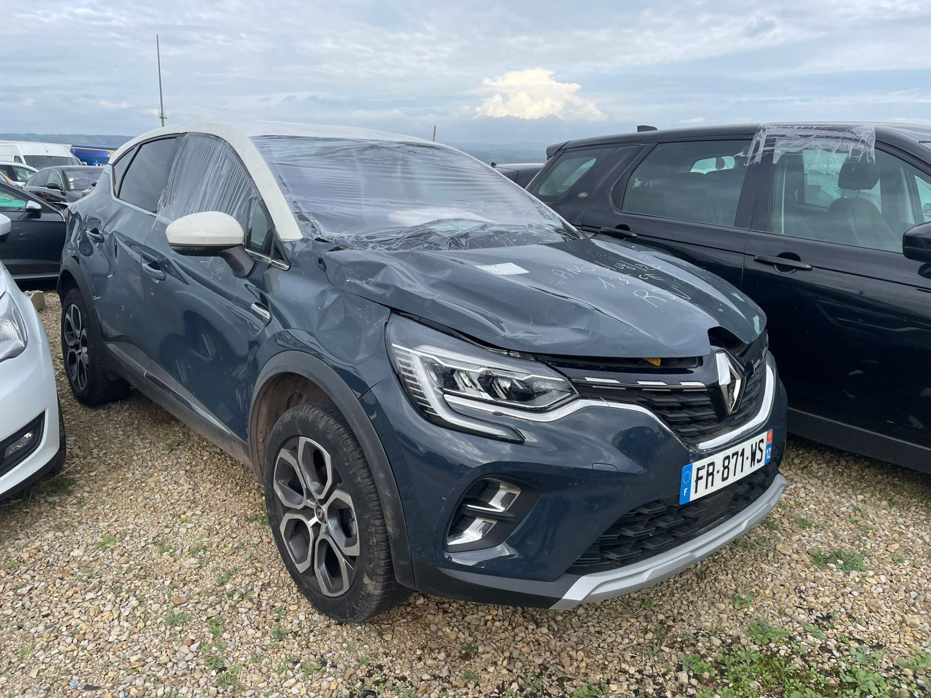 RENAULT Captur 1.3i TCe 130 Intens