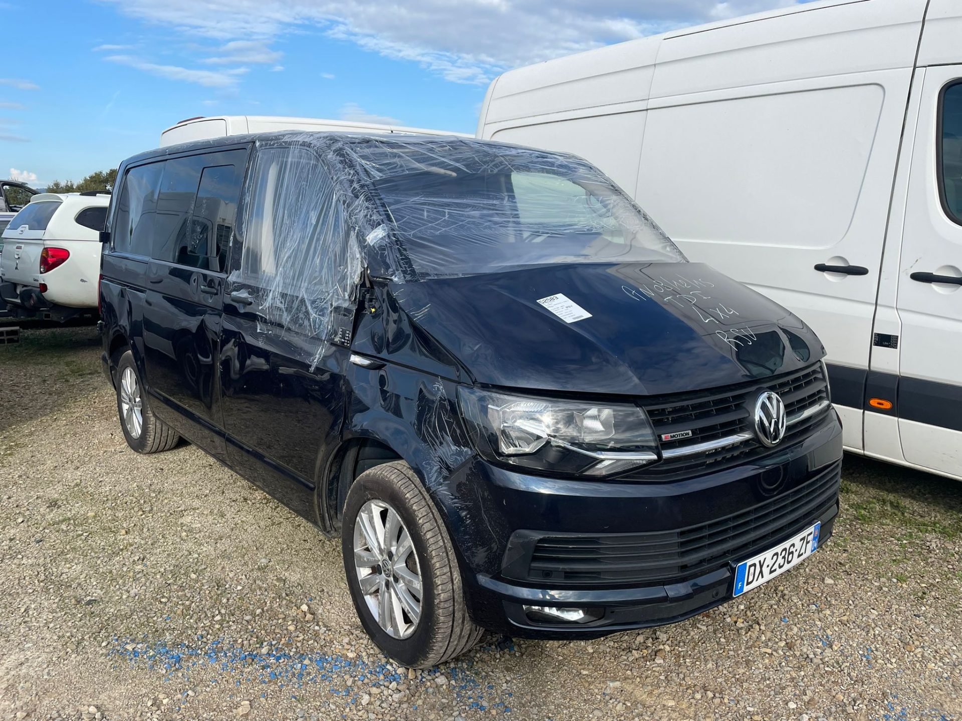 VOLKSWAGEN Transporter T6 2.0 TDi 180 Procab